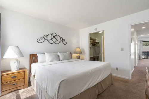 Balcony View and Golf Course Access - Stylish Escape Hotels in Oliver Township