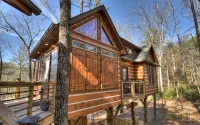 Scenic Deck and Covered Hot Tub - Magical Treehouse Retreat Hotels in Fannin County