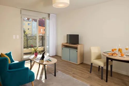 Zenitude Hôtel-Résidences  Nancy Centre - Apartments