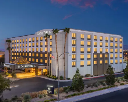 DoubleTree by Hilton Las Vegas Airport Hotels in Paradise