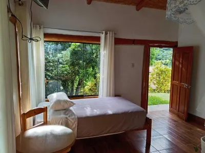 www.ecoterralodge.com Hôtels à : Province de La Convención