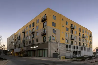 Sonder East 5th Apartments East Austin