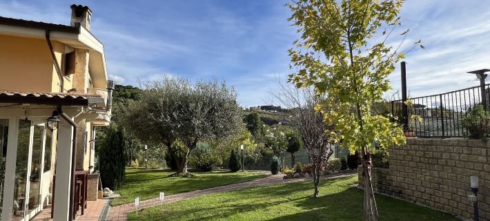 Peperosa in Collina Luxury B&B Hotels in Pescara