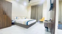 Hotel Anant Resort - parking