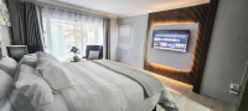 Villameyer Lodge Hotels near The Willows