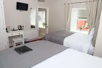 Madelines Accommodation Hoteles en Ballyvangour