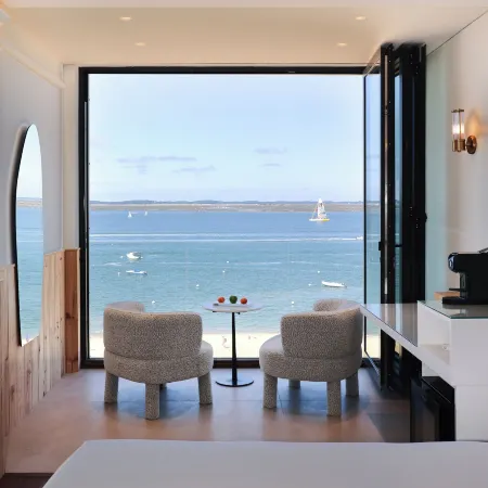 Les Vagues Hôtel & Spa