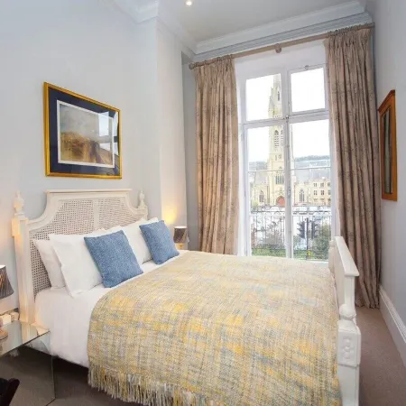 Stylish City Centre Apartment - Bath