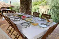 사토 트리오피아 부티크 오텔 Yaka Mahallesi 호텔