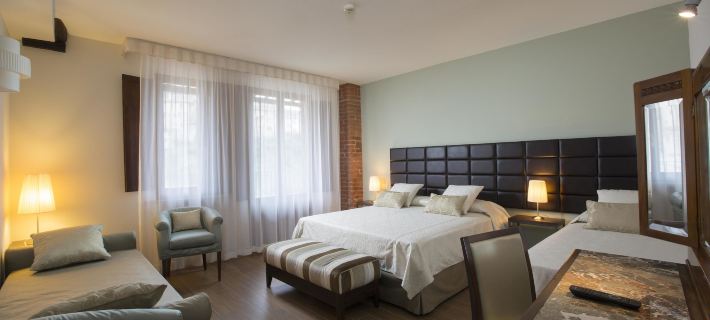 Hotel Alma Domus Hotele w: Siena