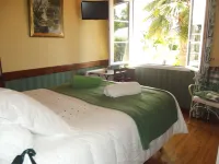 Entre Terre et Mer Hotels in Challans