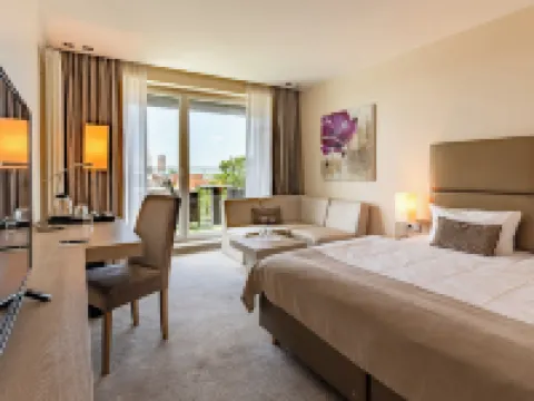 Sandglow Hotels in Husum