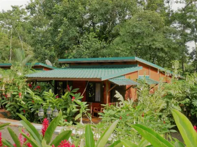 Blue River Resort & Hot Springs Hotels in Hacienda Santa María