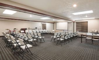 SureStay Plus Hotel by Best Western Coralville Iowa City