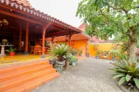 Griya 90TR Syariah Hotels in Ngaglik