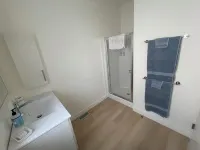 Sunny Modern Oasis in Portland’s Trendy East End ポートランドのホテル