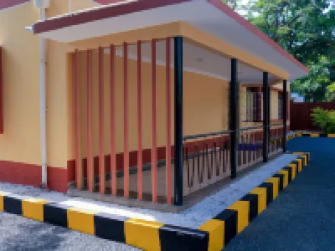 The VIP Luxury Lounge Hotel Hotels near J S VIrdee Saradev Shiv Mandir Dunga