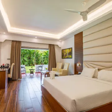 Avana Resort Hotels near Dolphin's Nose