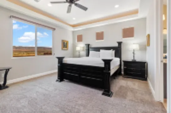 Private Swim Spa and Stunning Desert Views - Inviting Charming Retreat