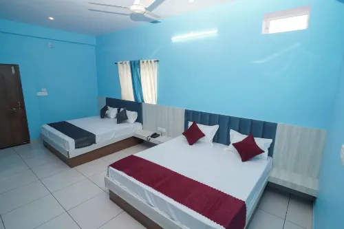 Hotel Pushpa Inn