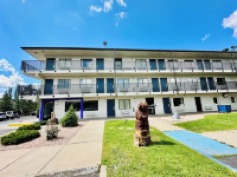 モーテル 6 フラッグスタッフ アリゾナ - ウェスト - ウッドランド ヴィレッジ フラッグスタッフのホテル