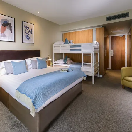Manor West Hotel & Leisure Club Отели в г. Трали