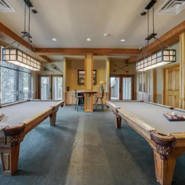 Buffalo Lodge 3 Bed 3 Bath