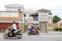 Wale Langowan Hotels in East Amurang