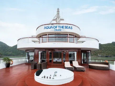 Aqua of the Seas Cruise Ha Long