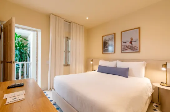 B Haus Hotel Boutique