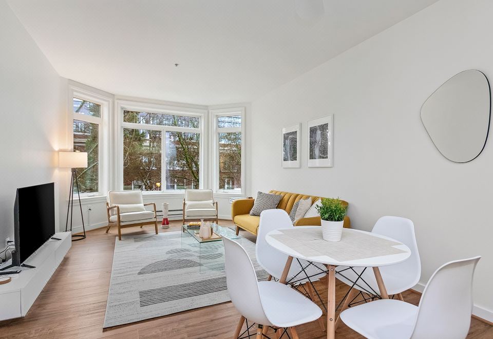 1. 벨타운의 플라워..