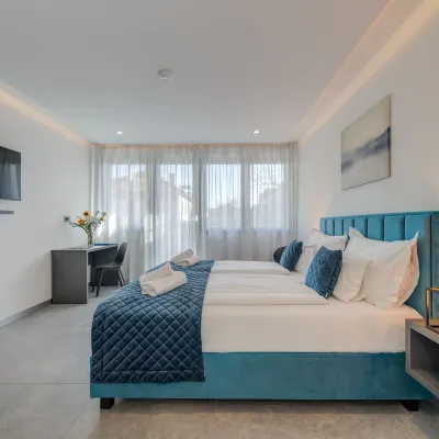 Lichia Amia Luxury Rooms Отели рядом с достопримечательностью «Пляж общественный "Бачвице"»