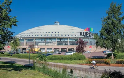 Hotel Kupolen Hotel di Borlange