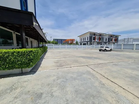 รูปภาพของโรงแรมชาร์ล็อต สมาร์ท ลพบุรี