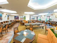 โรงแรมลินด์เนอร์ ปราก คาสเซิล, ส่วนหนึ่งของ JdV โดย Hyatt โรงแรมใกล้หอคอยเปตริน