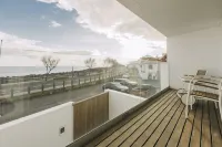 Ocean View by Azores Villas - parking