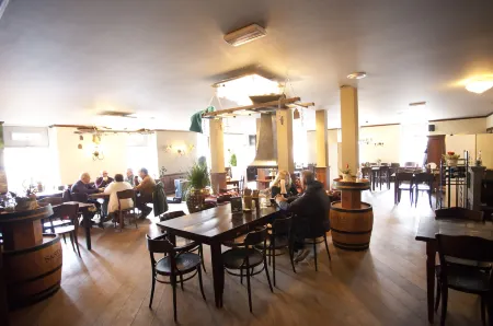 EuroParcs de Hooge Veluwe Отели в г. Арнем