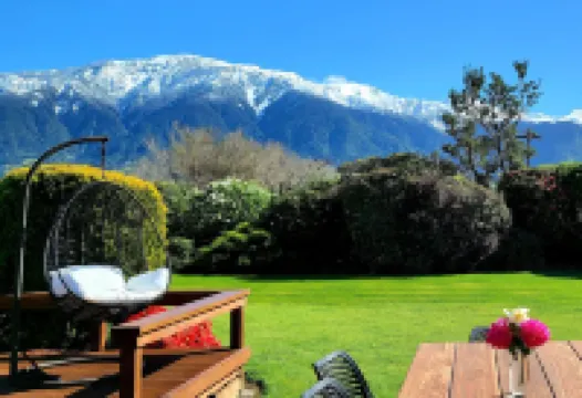 Te Mahuru Retreat