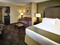 Holiday Inn Express & Suites Timmins Hotels in Timmins