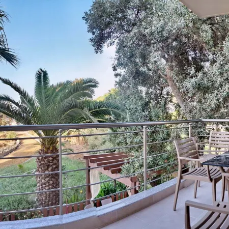 Galazio Asteri 1 Green, Luxury & Eco