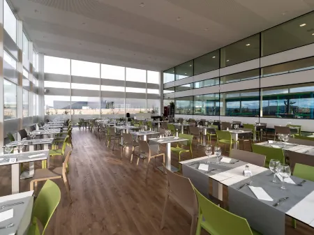 Hotel Las Terrazas Отели рядом с достопримечательностью «Salón del Reino de los Testigos de Jehová»