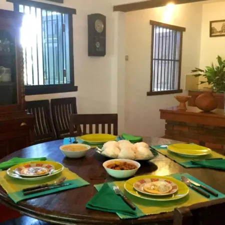 Captain's Bungalow, Kandy