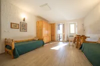 Residence Serra La Nave Hotel in zona Hotel sommerso dalla colata lavica