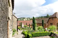 Old Downton Lodge Hotel di Buckton and Coxall