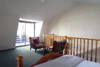 Moon House Hotels in Diamond Creek