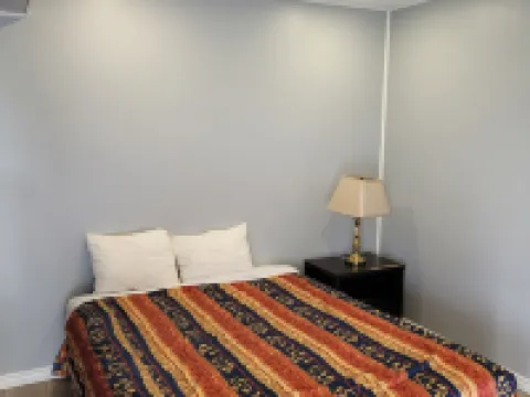 Eastwood Motel Hotels in Oxford County