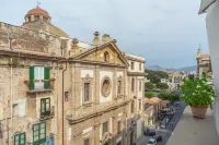 Kalsa Casa di Charme Con Terrazza by Wonderful Italy -  Ferienwohnungen