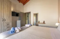 Villa Neaira