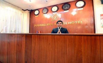 Douangpraseuth Hotel