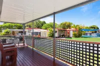 Pyramid Holiday Park Hotels in Tweed Heads West